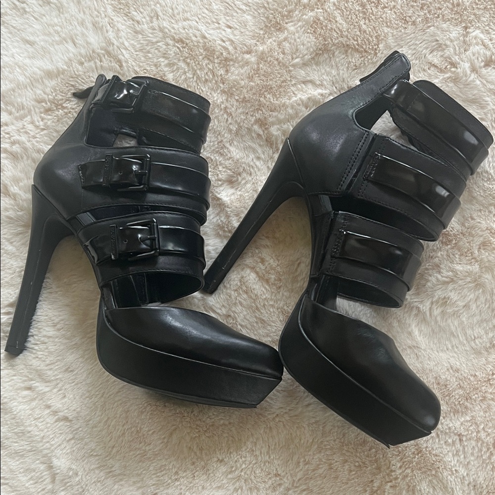 Bcbgeneration Black Multi-Strap Heels - image 3